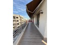 Dernier etage avec terrasse et vue degagee - miniature 5