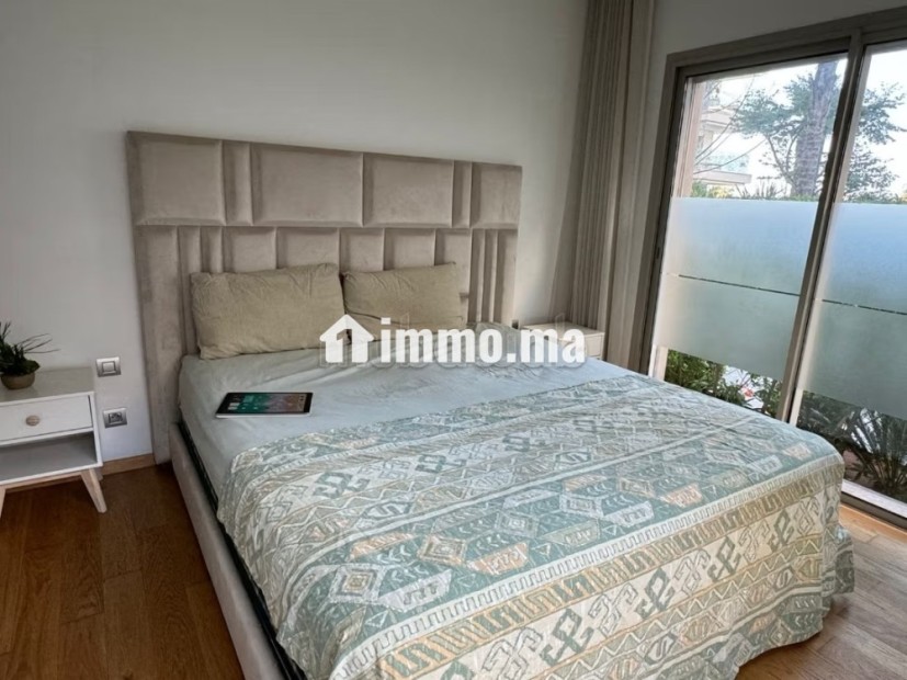 À Louer – Appartement 3 Chambres Meublé en Rez de Jardin – Résidence Fermée - Location Immobilier - Casablanca - photo 8