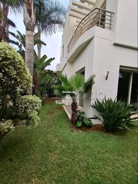 Villa jumelée–500 m² habitables/350 m² de terrain - Vente Immobilier - Casablanca - photo 1