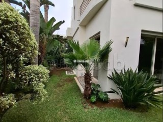 Villa jumelée–500 m² habitables/350 m² de terrain - Villa à vendre - Casablanca