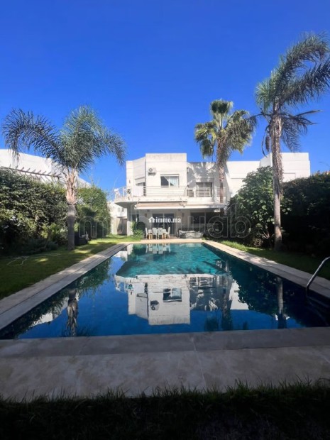 Très belle villa à la location à californie - Location Immobilier - Casablanca - photo 1