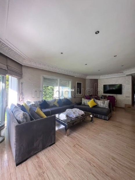 Très belle villa à la location à californie - Location Immobilier - Casablanca - photo 2