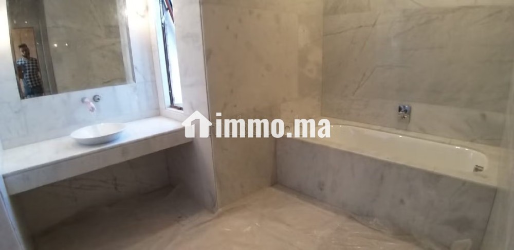 Villa à la location a Bouskoura - Location Immobilier - Bouskoura - photo 5