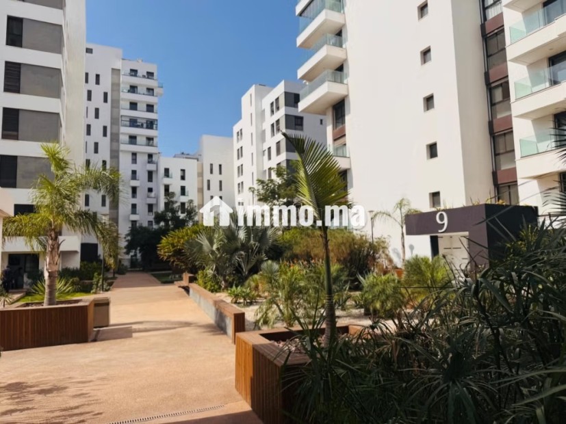 Superbe appartement de 3ch à louer à cfc - Location Immobilier - Casablanca - photo 4