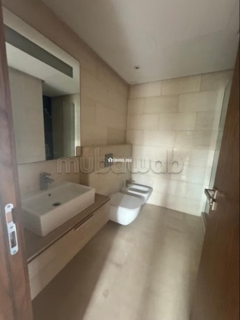 location-dun-rez-de-jardin-2-chambres-big-11