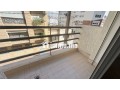 Location d'un appartement à Racine juste sur la Ruelle de ZARA. 1 Pièce. Ascenseur - miniature 1