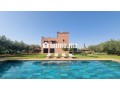 Villa avec piscine 4 chambres pour les familles - miniature 1