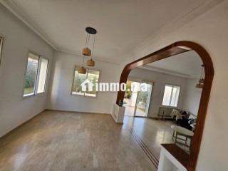 Location villa de luxe à Dar Bouazza. 4 chambres. Porte blindée et parabole - Villa à louer - Dar Bouazza