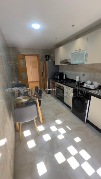 Très bel appartement en location à Hay Al Rajaa Fillah. 4 pièces confortables. Bien meublé - Location Immobilier - Rabat - photo 8