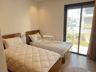 Très bel appartement en location à Hay Al Rajaa Fillah. 4 pièces confortables. Bien meublé - Appartement à louer - Rabat