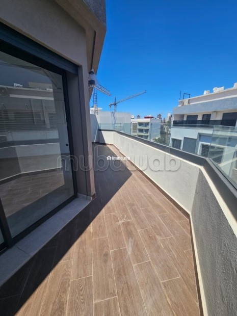 Superbe appartement à vendre à Ferme Bretonne Hay Arraha. 2 chambres agréables. Fenêtres double vitrage et chauffage central - Vente Immobilier - Casablanca - photo 1