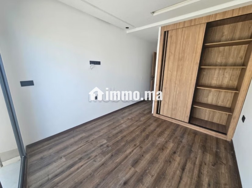 Superbe appartement à vendre à Ferme Bretonne Hay Arraha. 2 chambres agréables. Fenêtres double vitrage et chauffage central - Vente Immobilier - Casablanca - photo 7