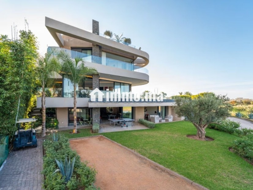 Villa de standing à louer pour vos vacances à Secteur Touristique. 8 grandes pièces. Environnement calme avec vue montagne, double vitrage - Vente Immobilier - Agadir - photo 8