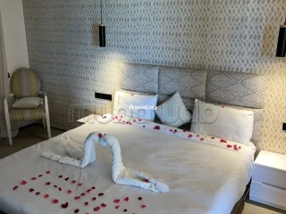 Villa de standing à louer pour vos vacances à Secteur Touristique. 8 grandes pièces. Environnement calme avec vue montagne, double vitrage - Villa à vendre - Agadir