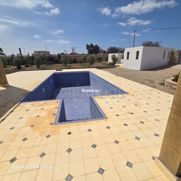 Magnifique villa à louer à Route d'Agadir. 5 chambres. Terrasse et jardin - Location Immobilier - Essaouira - photo 2