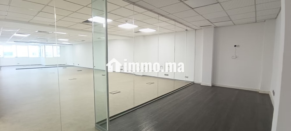 Superbe bureau à louer à Racine – Emplacement idéal - Location Immobilier - Casablanca - photo 2