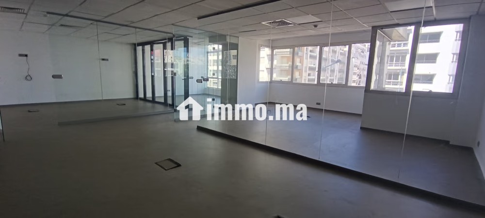 Superbe bureau à louer à Racine – Emplacement idéal - Location Immobilier - Casablanca - photo 4