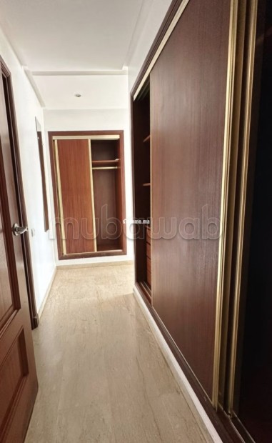 Joli appartement bien situé dans le quartier Palmier, à louer à un prix raisonnable - Location Immobilier - Casablanca - photo 7