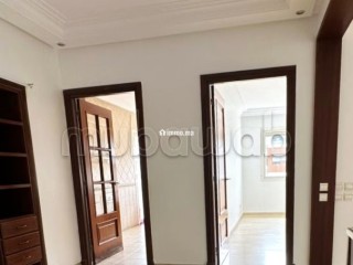Joli appartement bien situé dans le quartier Palmier, à louer à un prix raisonnable - Appartement à louer - Casablanca