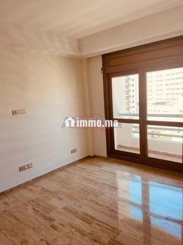 Location Appartement 4 pièces de 166 m² à Casablanca... - Location Immobilier - Casablanca - photo 4