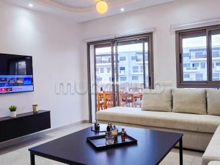 Bel appartement en location à M'Diq. Surface de 80 m². Salon traditionnel et système d'antenne parabolique - Appartement à louer - Mdiq