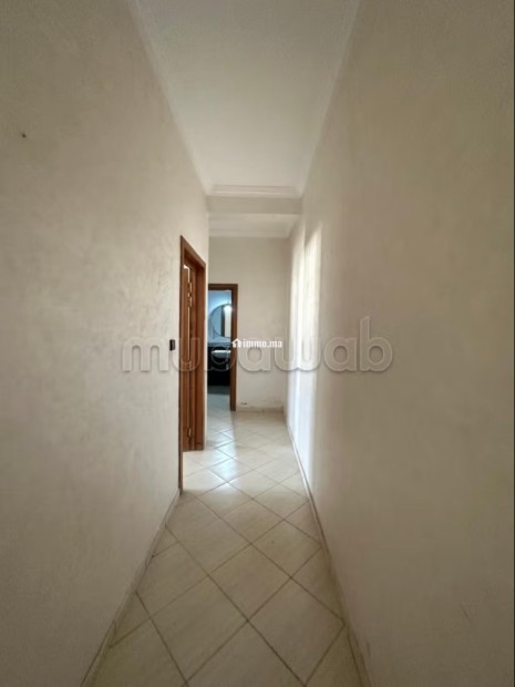 Vend appartement à Hay Salam. 3 pièces. Avec ascenseur - Vente Immobilier - Agadir - photo 8