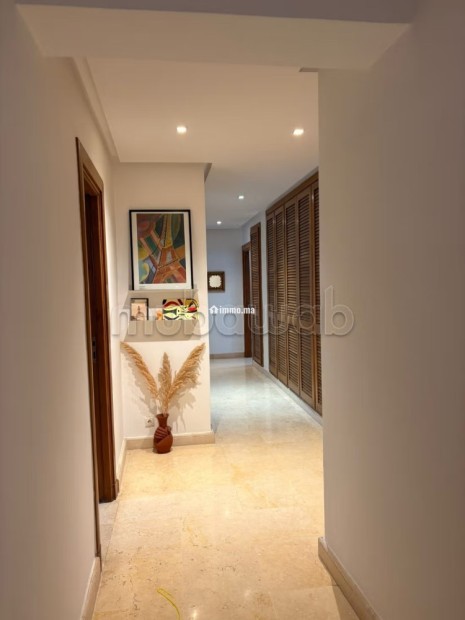 Location appartement meublé moderne avec terrasse a racine au dernier etage - Location Immobilier - Casablanca - photo 5