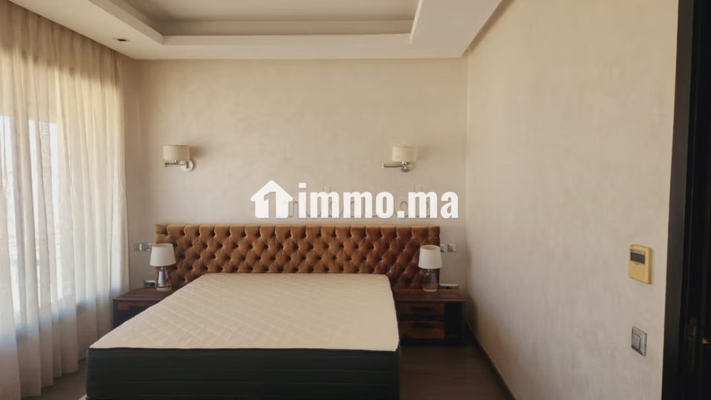 Superbe appartement vide avec terrasse louer – Gauthier - Location Immobilier - Casablanca - photo 8