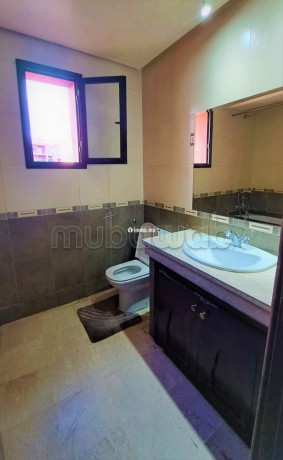 appartement-en-plein-de-centre-ville-big-5