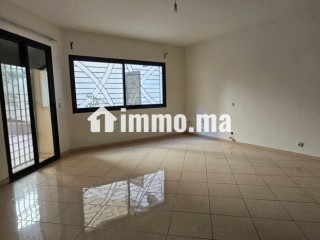 Belle apprt vide racine - Appartement à louer - Casablanca