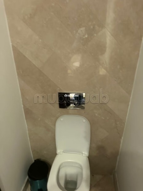 Vente d'un bel appartement à carré eden Guéliz.
Superficie 150 m².
Concierge et climatisation - Vente Immobilier - Marrakech - photo 2
