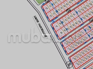 Lot terrain 301 M pour villa 3 min Nouveau Marjane - Villa à vendre - Kenitra