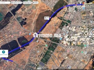 Lot terrain 301 M pour villa 3 min Nouveau Marjane - Villa à vendre - Kenitra