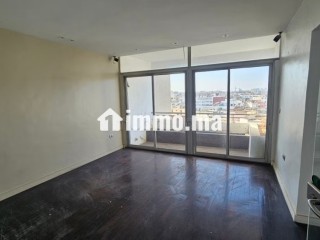 Duplex étage élevé 2CH 160 m2 avec terrasse - Appartement à vendre - Casablanca