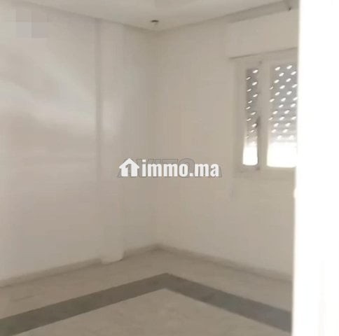 Bureau à louer dans un emplacement stratégique - Location Immobilier - Tanger - photo 2