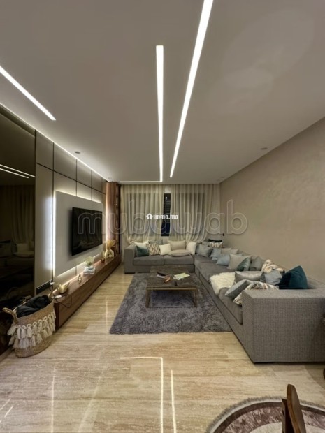 Superbe appartement à louer à Oulfa. 3 chambres. Prestation de conciergerie, air conditionné - Location Immobilier - Casablanca - photo 1
