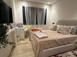 Superbe appartement à louer à Oulfa. 3 chambres. Prestation de conciergerie, air conditionné - Appartement à louer - Casablanca