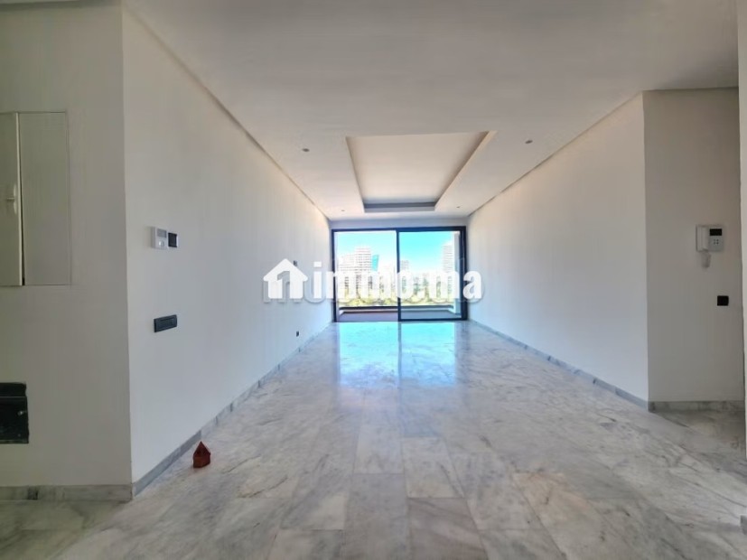 Louez cet appartement à Casablanca Finance City. 4 grandes pièces. Jardin et terrasse - Location Immobilier - Casablanca - photo 1