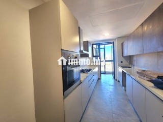 Louez cet appartement à Casablanca Finance City. 4 grandes pièces. Jardin et terrasse - Appartement à louer - Casablanca