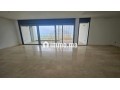 Location appartement vide vue mer - miniature 2