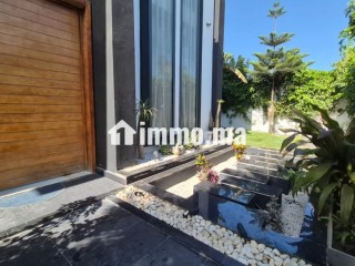 Villa d'angle résidence fermée sur Tamaris - Villa à vendre - Dar Bouazza