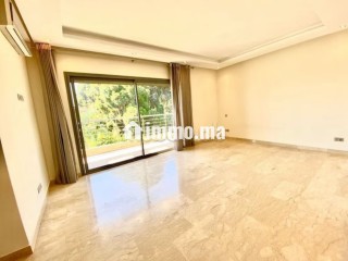 Villa de luxe à louer à Californie. 6 pièces confortables. Garage et terrasse - Villa à louer - Casablanca