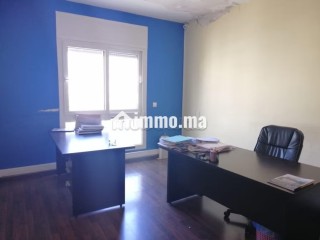 Vend appartement à Riyad. 3 chambres agréables. Porte blindée, salon marocain - Appartement à vendre - Rabat