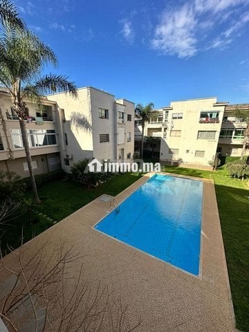 AGRÉABLE APPARTEMENT MEUBLE PISCINE ET GARAGE - Location Immobilier - Temara - photo 1