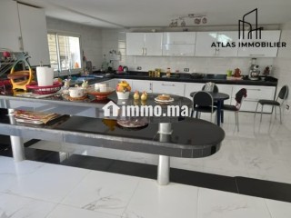 Villa à vendre au niveau de Hay Riad - Villa à vendre - Rabat