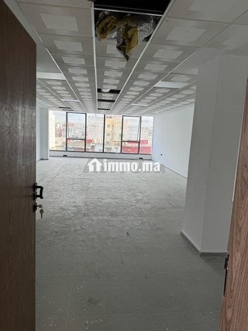 Bureau de 84m² sur le boulevard Mohamed Diouri - Location Immobilier - Kenitra - photo 5