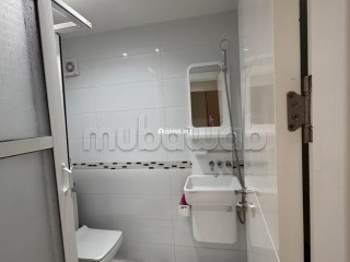 Location d'un appartement à M'Diq. 2 chambres. Système de parabole et résidence sécurisée - Appartement à vendre - Mdiq