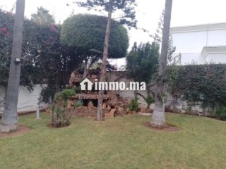 Villa d’exception Quartier Californie,
Casablanca - Villa à vendre - Casablanca