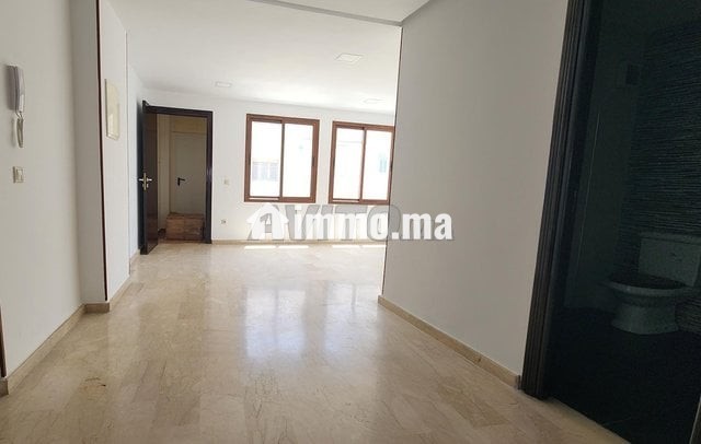 Bureau 3 pièces 85m2 4ème étage Maarif - Location Immobilier - Casablanca - photo 2