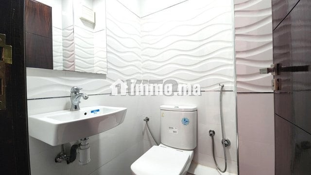 Bureau 3 pièces 85m2 4ème étage Maarif - Location Immobilier - Casablanca - photo 3